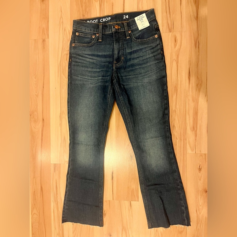 JCrew 9” Billie Demi Boot Crop Jeans, 24